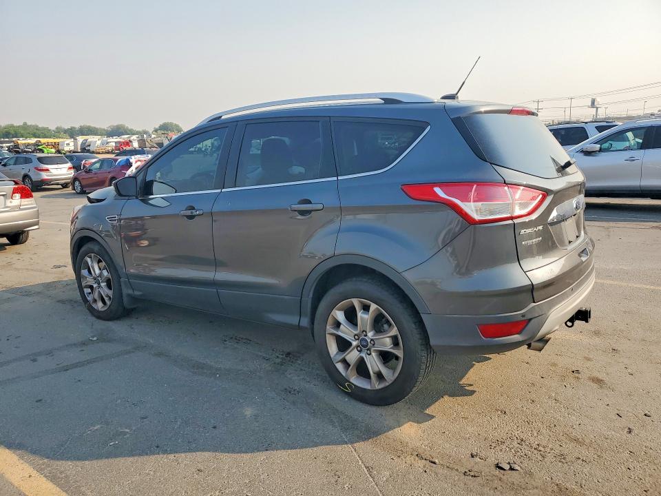 Photo 2 from auction – 2016 FORD ESCAPE with VIN 1FMCU9J96GUC59108