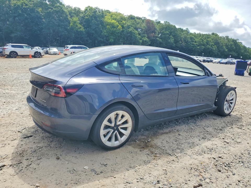 Photo 3 from auction – 2022 TESLA MODEL 3 with VIN 5YJ3E1EBXNF198139