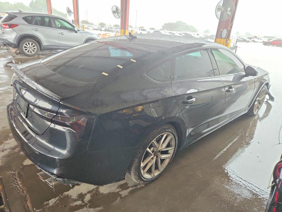 Photo 3 from auction – 2021 AUDI S5 with VIN WAUC4CF56MA002645