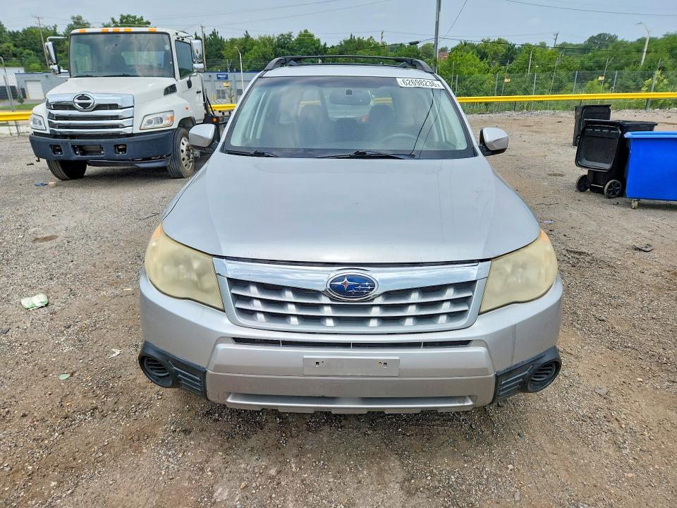 Photo 5 from auction – 2011 SUBARU FORESTER with VIN JF2SHBDC5BH701253