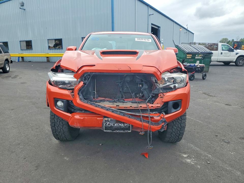 Photo 5 from auction – 2017 TOYOTA TACOMA with VIN 3TMDZ5BN3HM019387