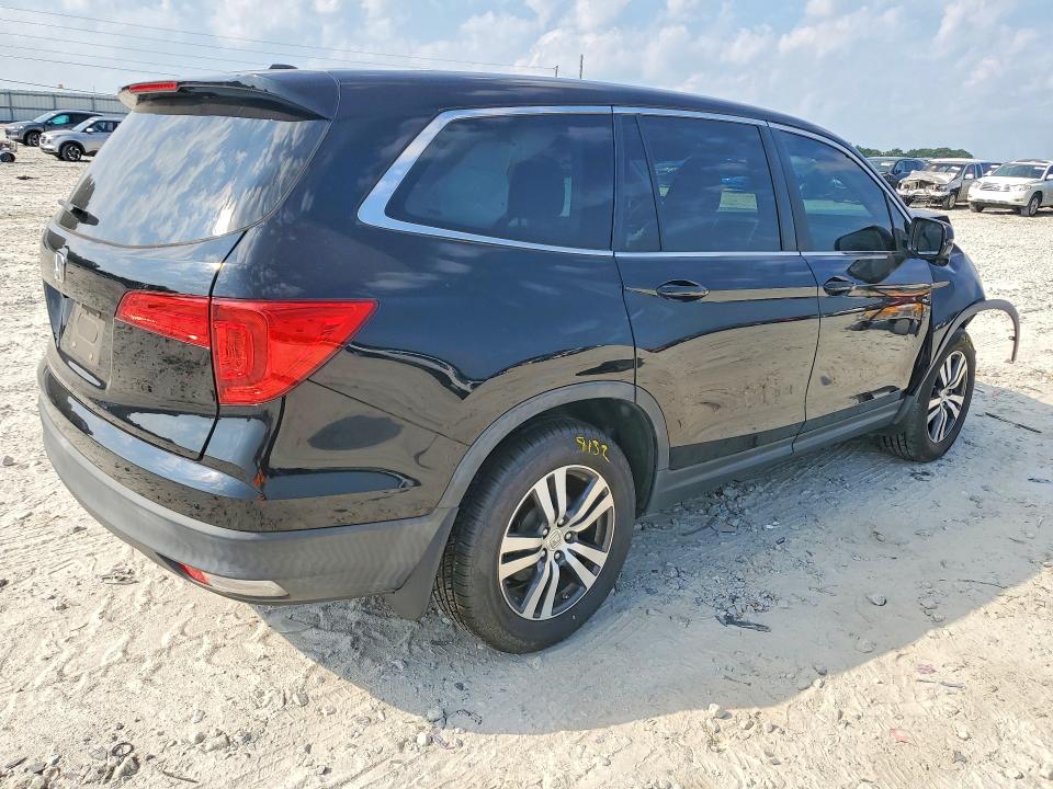 Foto 3 de la subasta – 2018 HONDA PILOT con VIN 5FNYF5H5XJB028700