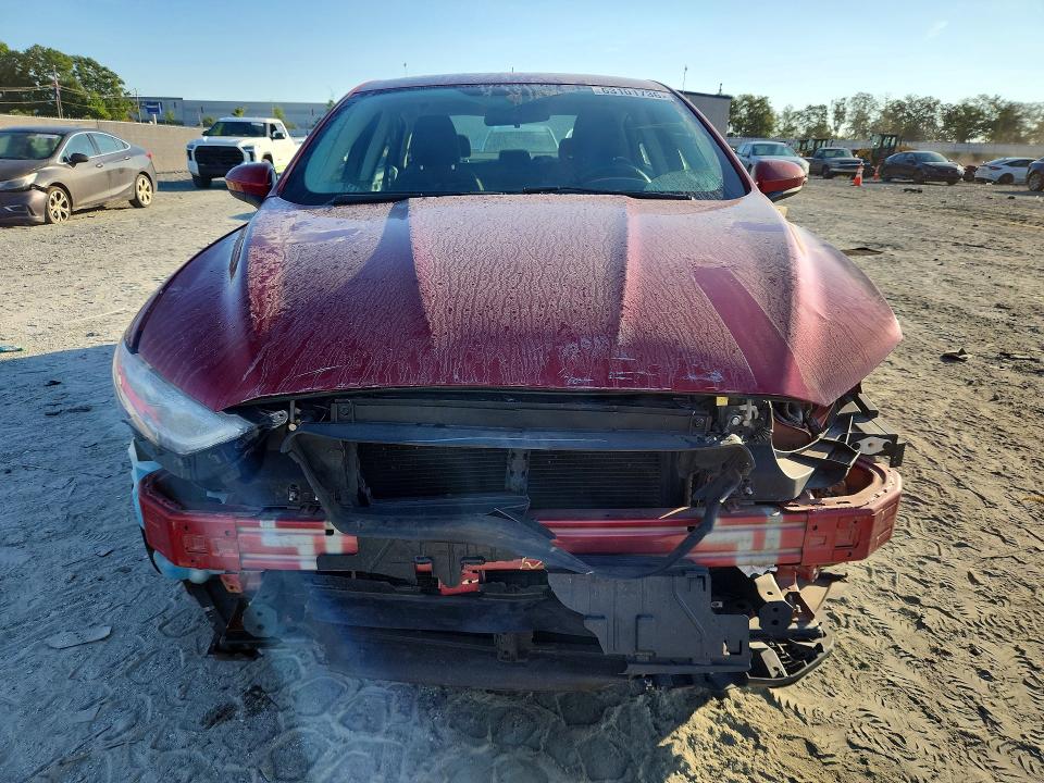 Photo 5 from auction – 2017 FORD FUSION with VIN 3FA6P0G73HR137380