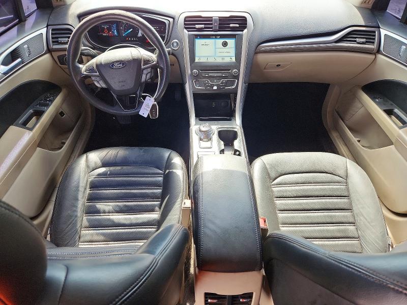 Photo 8 from auction – 2018 FORD FUSION with VIN 3FA6P0LU3JR174902