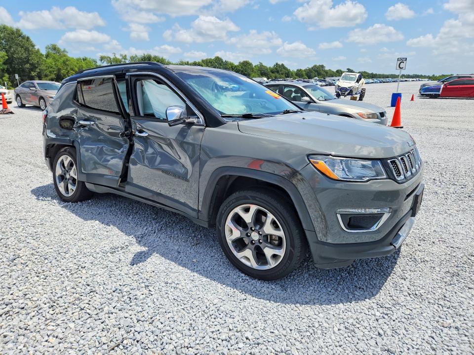 Photo 4 from auction – 2019 JEEP COMPASS with VIN 3C4NJCCB1KT748893