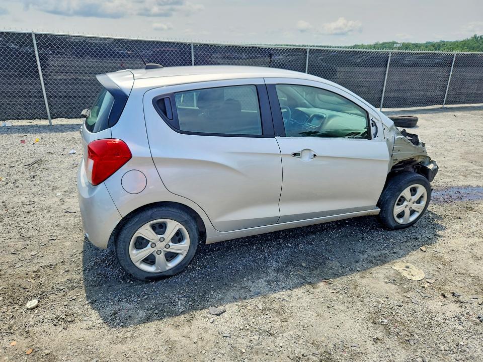 Photo 3 from auction – 2020 CHEVROLET SPARK with VIN KL8CB6SA0LC408140