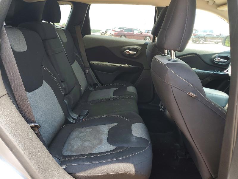 Photo 11 from auction – 2015 JEEP CHEROKEE with VIN 1C4PJLAB1FW657098