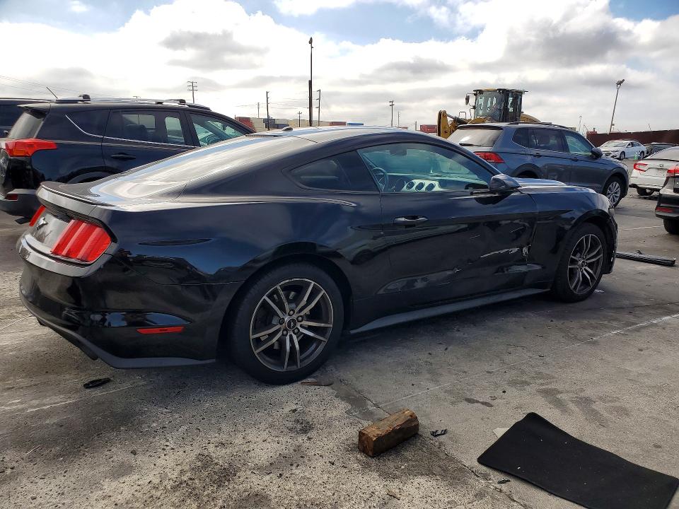 Photo 3 from auction – 2016 FORD MUSTANG with VIN 1FA6P8TH1G5329721