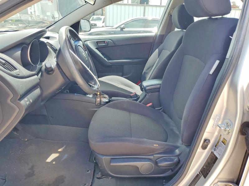 Photo 7 from auction – 2012 KIA FORTE with VIN KNAFU5A28C5547226
