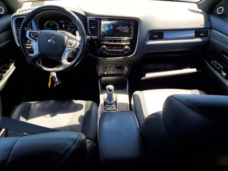 Photo 8 from auction – 2019 MITSUBISHI OUTLANDER with VIN JA4J24A54KZ035603