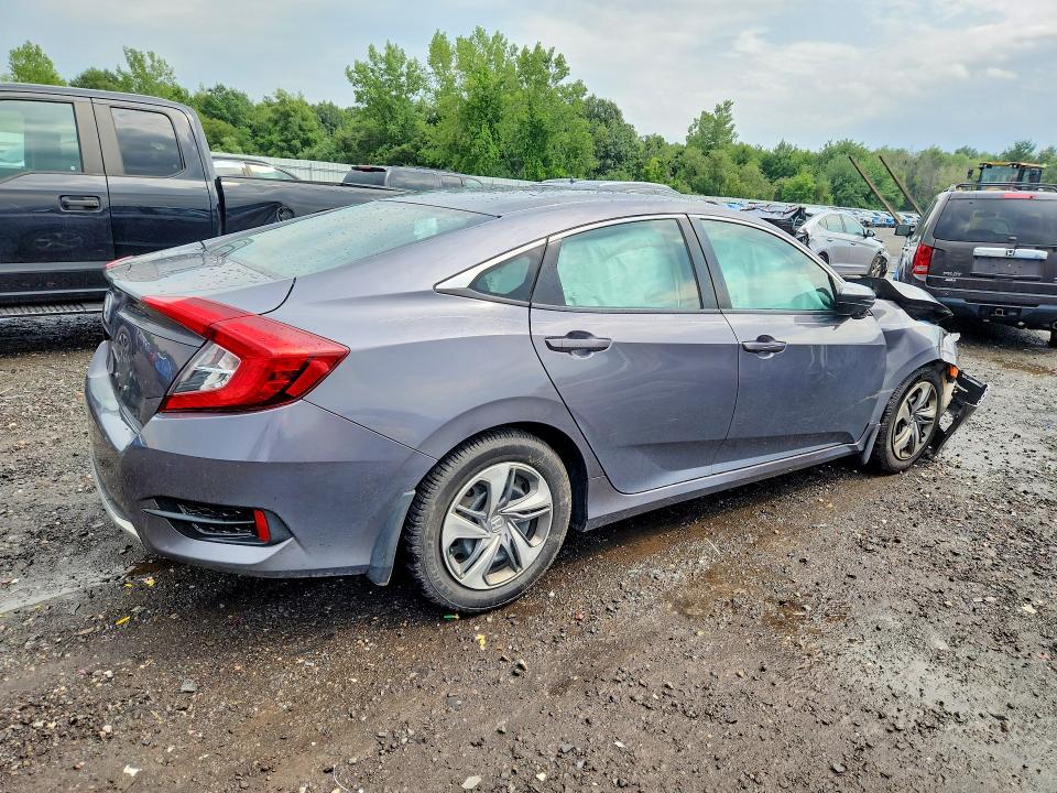 Photo 3 from auction – 2019 HONDA CIVIC with VIN 2HGFC2F61KH547044