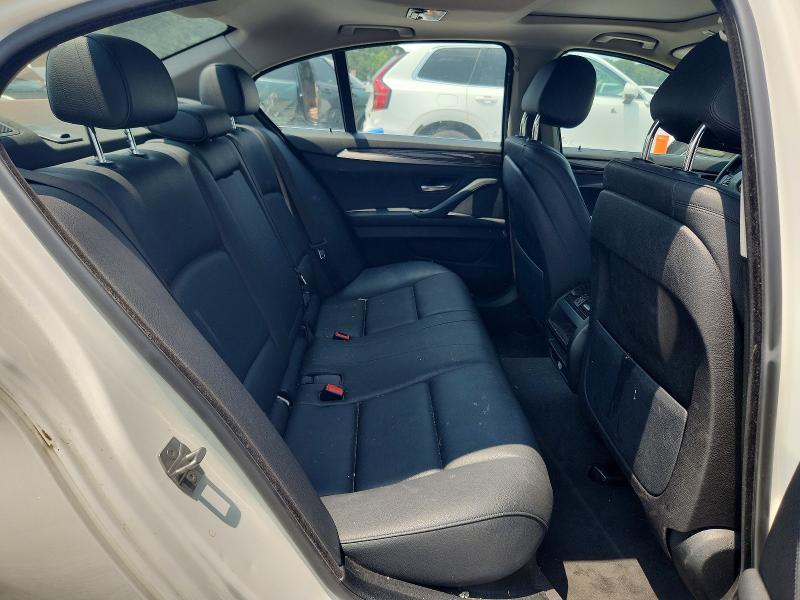 Photo 10 from auction – 2015 BMW 528 with VIN WBA5A7C57FG143902