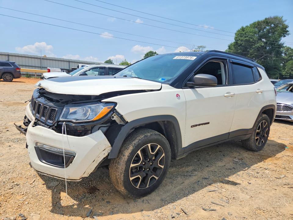 JEEP COMPASS 2020 with VIN 3C4NJDDB3LT195413 - Photo from auction