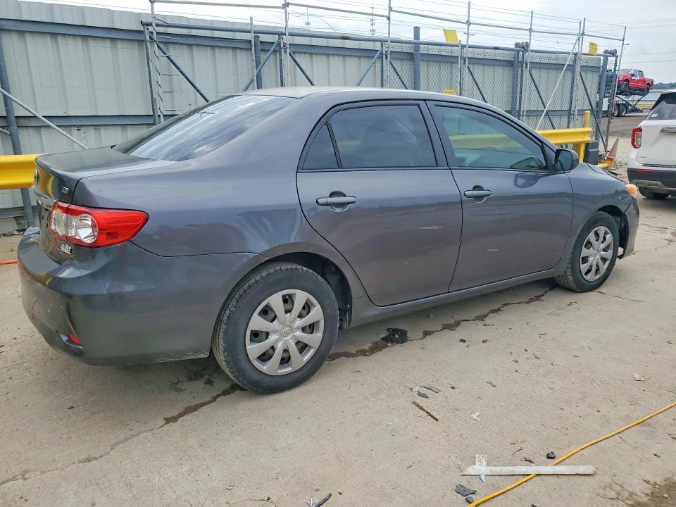 Photo 3 from auction – 2011 TOYOTA COROLLA with VIN JTDBU4EE6B9149178