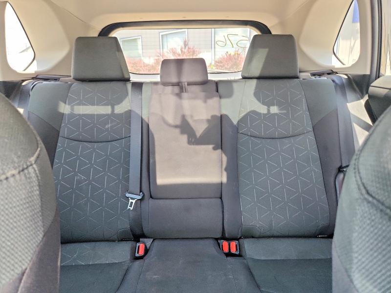 Photo 10 from auction – 2023 TOYOTA RAV4 with VIN 2T3P1RFV3PW381576