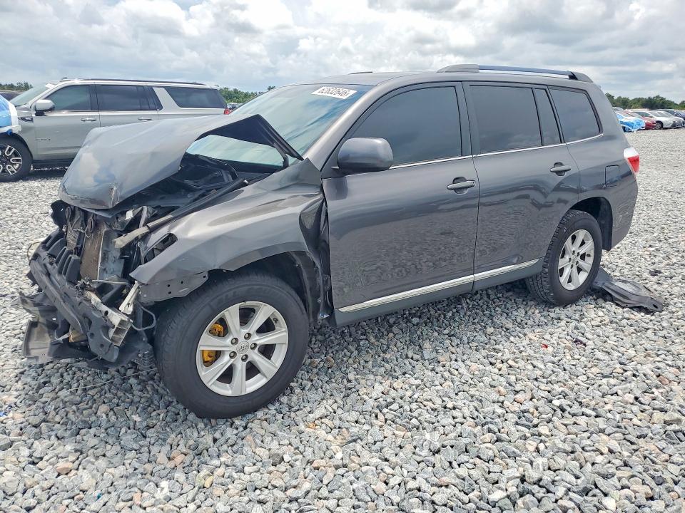 TOYOTA HIGHLANDER 2013 with VIN 5TDZK3EH3DS111226 - Photo from auction