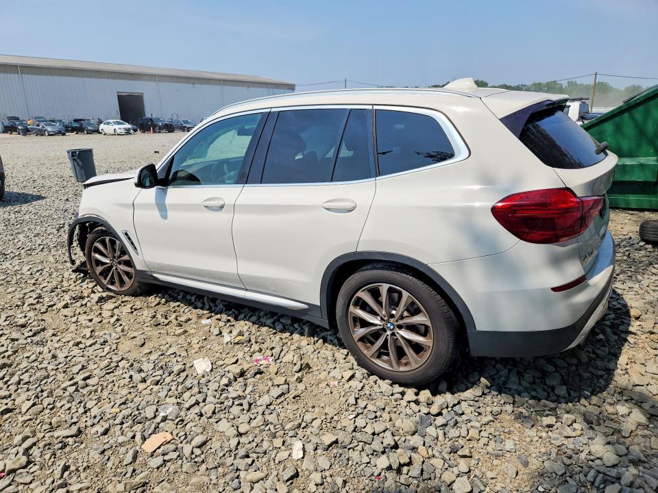 Zdjęcie 2 z aukcji – 2018 BMW X3 z VIN 5UXTR9C52JLD72486