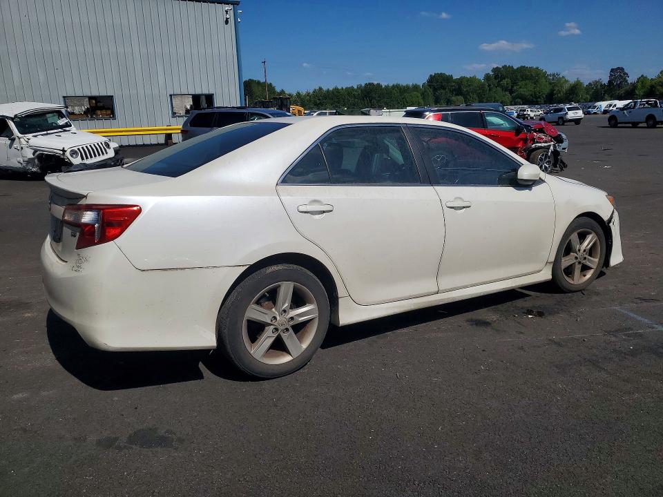 Photo 3 from auction – 2014 TOYOTA CAMRY with VIN 4T1BF1FK5EU455041