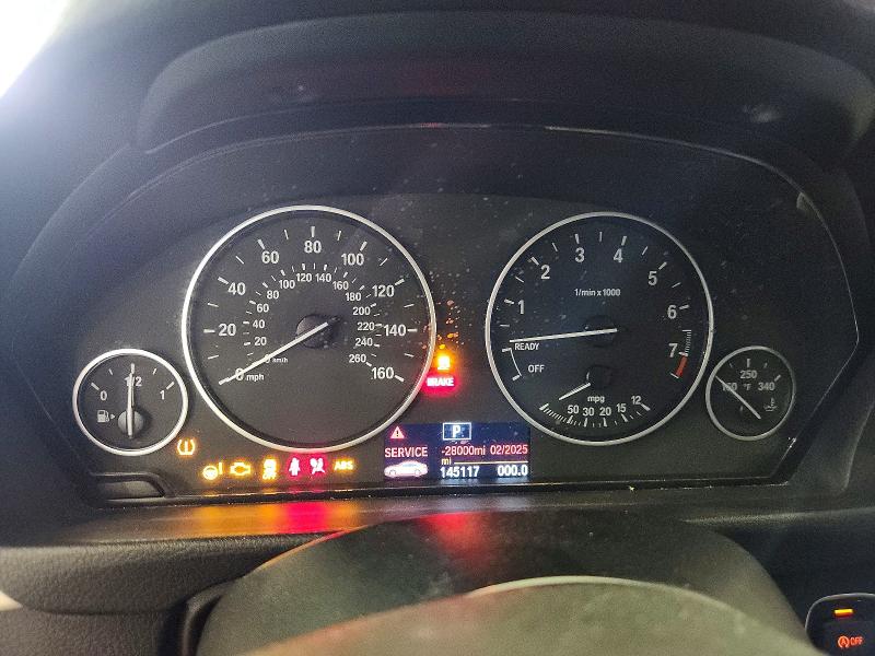 Photo 9 from auction – 2014 BMW 320 with VIN WBA3C3C5XEP662581