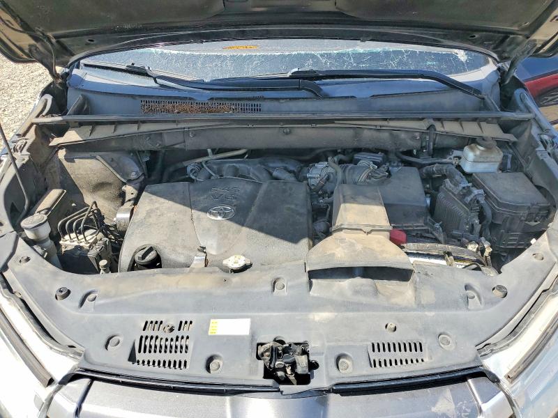Photo 12 from auction – 2019 TOYOTA HIGHLANDER with VIN 5TDZZRFH7KS363006