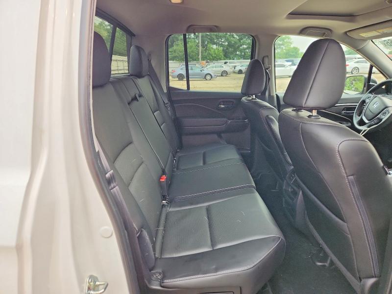Photo 11 from auction – 2020 HONDA RIDGELINE with VIN 5FPYK3F57LB025007