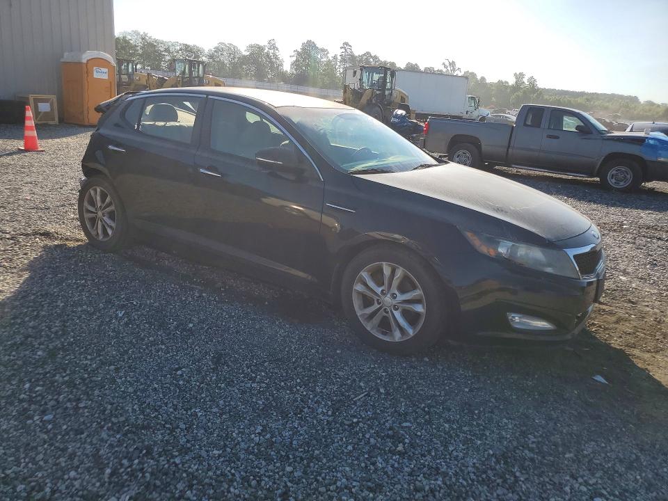 Photo 4 from auction – 2013 KIA OPTIMA with VIN 5XXGM4A74DG170422