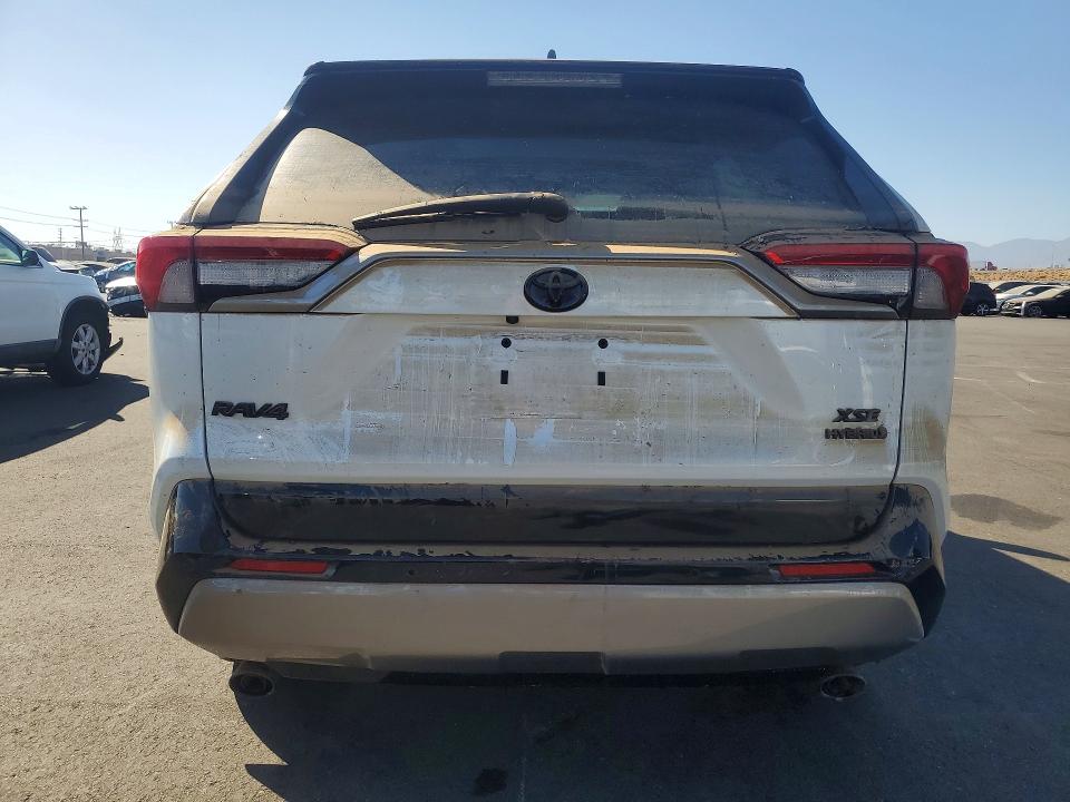 Photo 6 from auction – 2023 TOYOTA RAV4 with VIN 4T3E6RFV7PU107192
