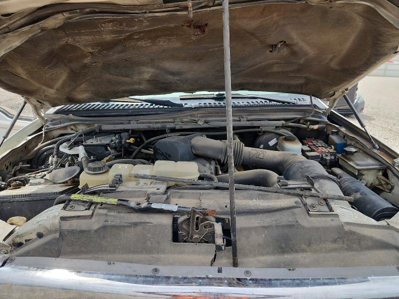 Photo 12 from auction – 2001 FORD EXCURSION with VIN 1FMNU43S21EA78407