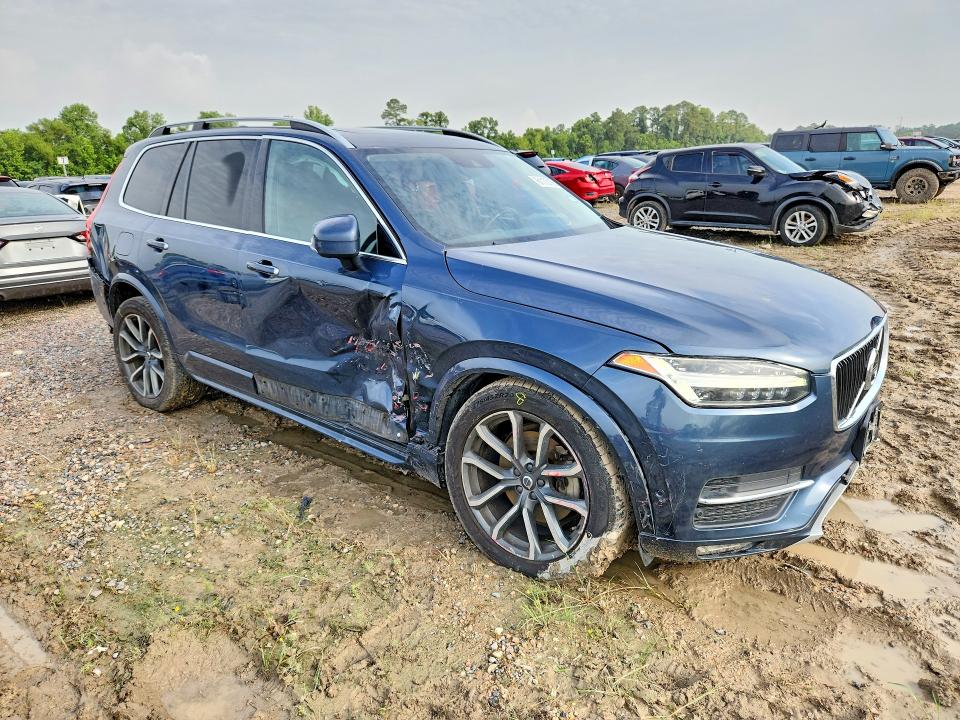 Photo 4 from auction – 2018 VOLVO XC90 with VIN YV4102CK7J1354474
