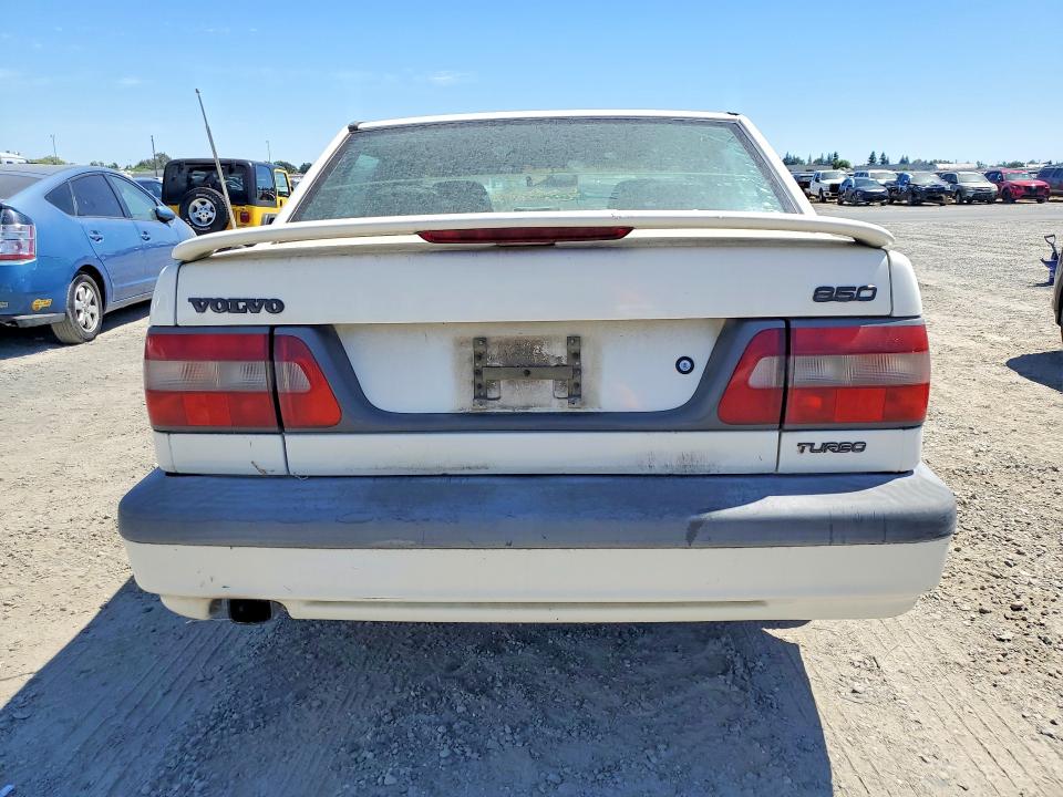 Photo 6 from auction – 1995 VOLVO 850 with VIN YV1LS5715S1245810