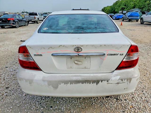 Photo 6 from auction – 2002 TOYOTA CAMRY with VIN 4T1BE32K22U084971