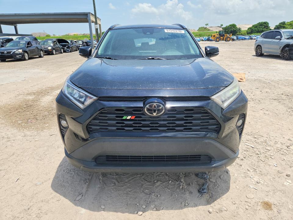 Photo 5 from auction – 2021 TOYOTA RAV4 with VIN 2T3W1RFV3MC123633