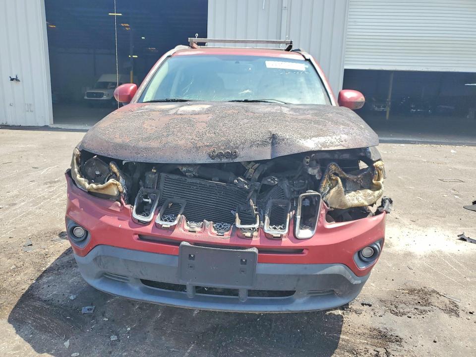 Photo 5 from auction – 2016 JEEP COMPASS with VIN 1C4NJDEB5GD542427