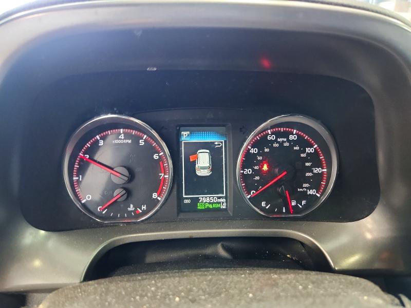 Photo 9 from auction – 2016 TOYOTA RAV4 with VIN 2T3JFREV4GW423438