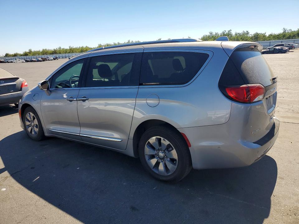 Zdjęcie 2 z aukcji – 2018 CHRYSLER PACIFICA z VIN 2C4RC1N77JR118743