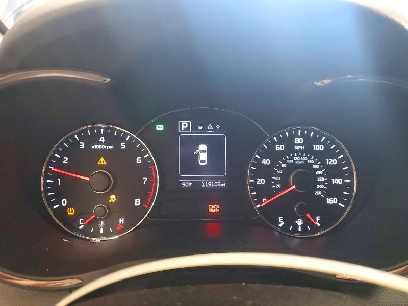 Photo 9 from auction – 2017 KIA FORTE with VIN 3KPFL4A74HE030206