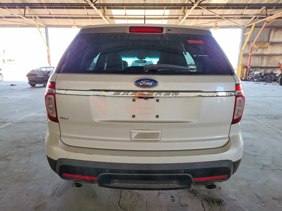 Photo 6 from auction – 2011 FORD EXPLORER with VIN 1FMHK7D83BGA31660