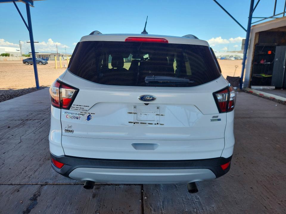 Photo 6 from auction – 2018 FORD ESCAPE with VIN 1FMCU9GD4JUB46647