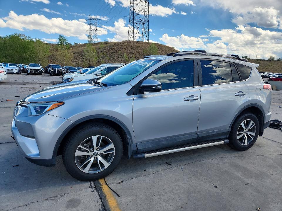 TOYOTA RAV4 2017 with VIN 2T3RFREV0HW562535 - Photo from auction