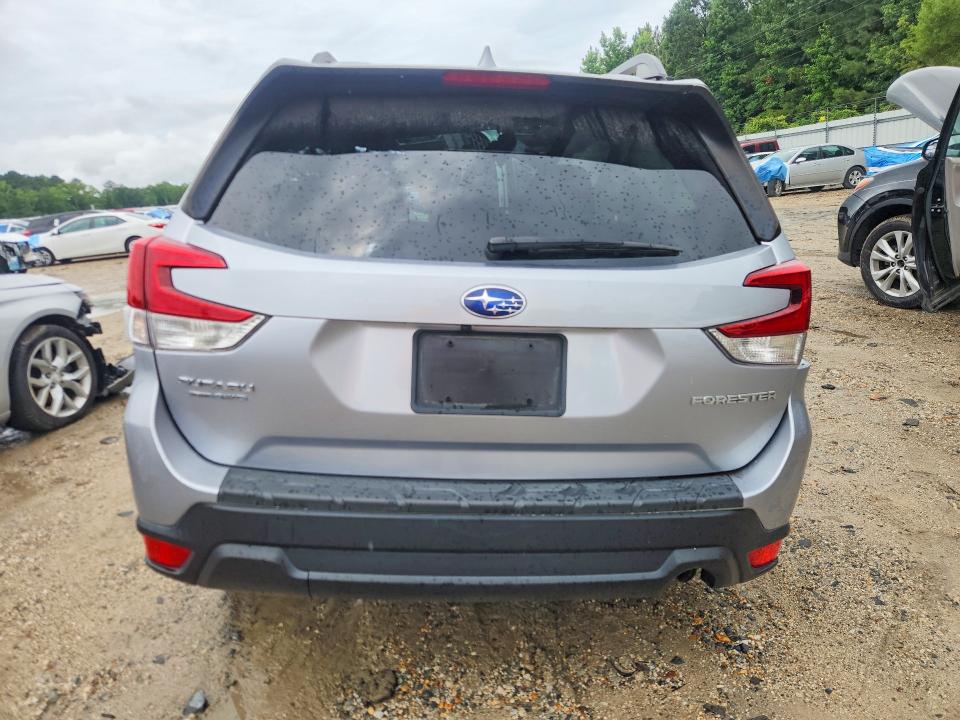 صورة رقم 6 من المزاد - 2021 SUBARU FORESTER مع VIN JF2SKAJC9MH553580