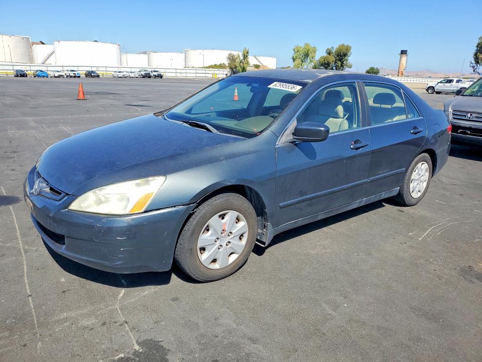 HONDA ACCORD 2004 with VIN JHMCM56324C038008 - Photo from auction