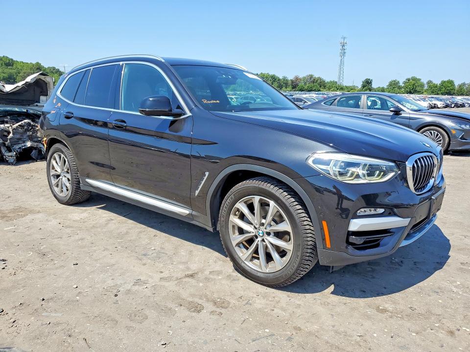 Photo 4 from auction – 2018 BMW X3 with VIN 5UXTR9C59JLD88510