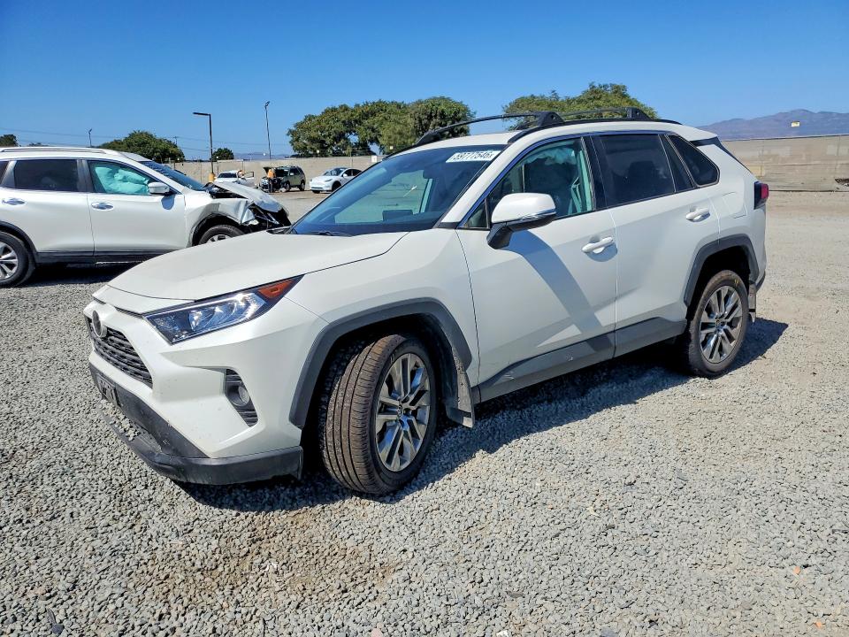 Photo 1 from auction – 2021 TOYOTA RAV4 with VIN 2T3C1RFV8MW165121