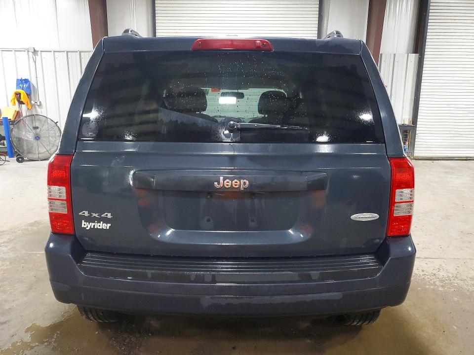 Photo 6 from auction – 2014 JEEP PATRIOT with VIN 1C4NJRFB5ED792730