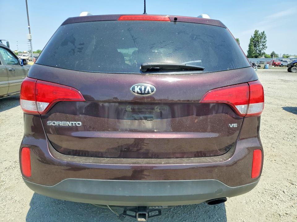 Photo 6 from auction – 2015 KIA SORENTO with VIN 5XYKTDA76FG605307