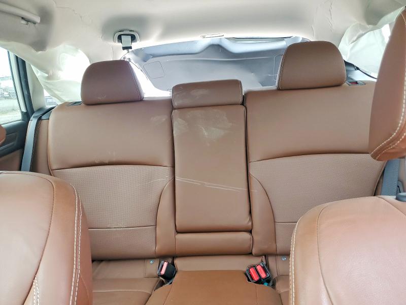 Photo 10 from auction – 2018 SUBARU OUTBACK with VIN 4S4BSETC2J3226347