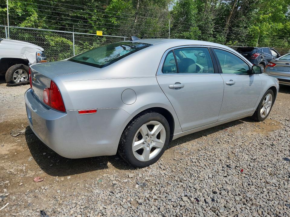 Photo 3 from auction – 2012 CHEVROLET MALIBU with VIN 1G1ZB5E04CF103830