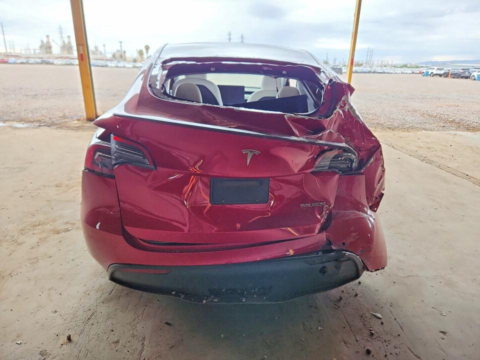 Photo 6 from auction – 2022 TESLA MODEL Y with VIN 7SAYGDEF3NF558018