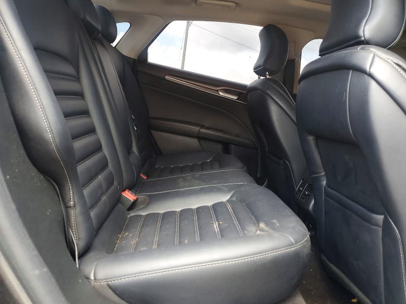 Zdjęcie 10 z aukcji – 2019 FORD FUSION z VIN 3FA6P0CD3KR147426