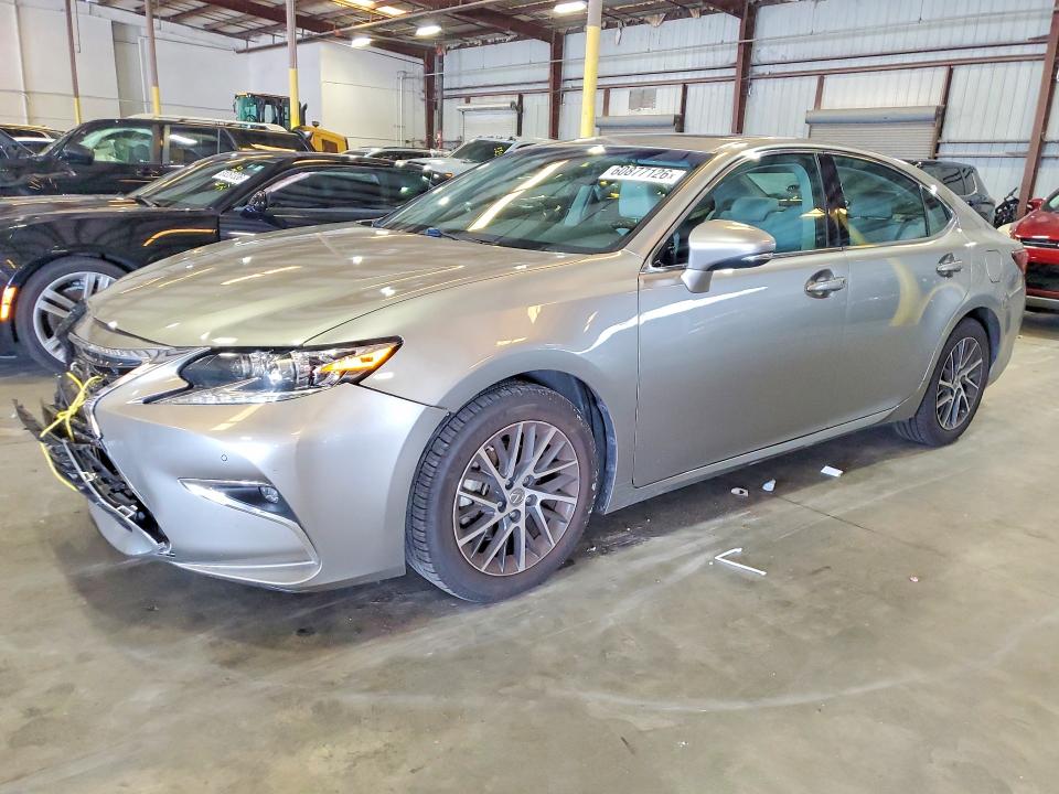 2017 LEXUS ES - Търг №60877126